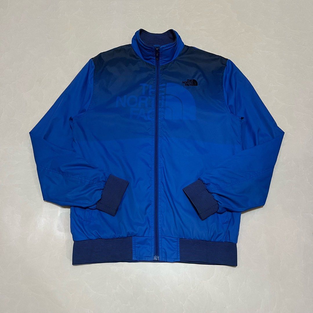 The North Face (Category: Coats, Jackets and Outerwear) located in Taguig. Submitted by reidddz (Listing ID 1470013691, Image 1). Description: track jacket no issue.