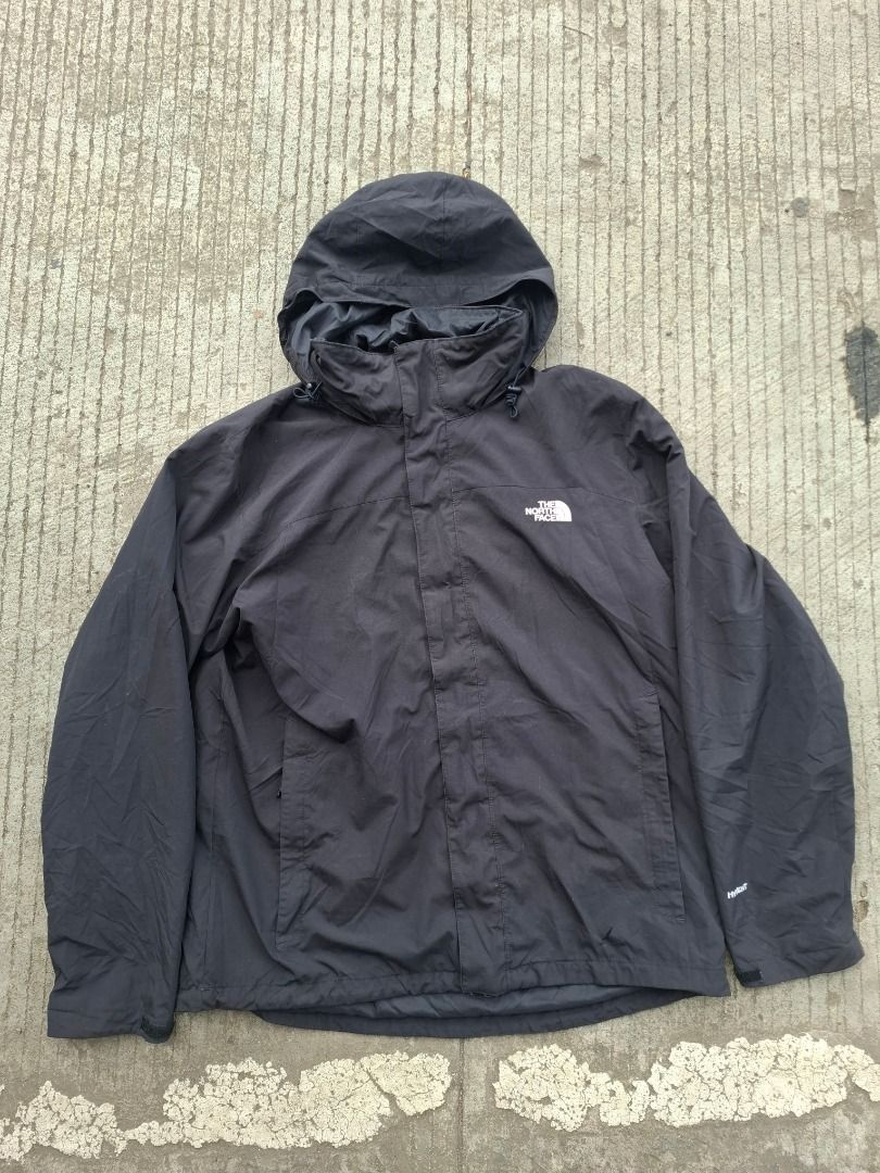 The North Face Black Waterproof Hooded Jacket (Category: Coats, Jackets and Outerwear) located in Caloocan City. Submitted by bobmarlou1923 (Listing ID 1469996321, Image 1). Description: - Authentic The North Face black jacket - Men's size Large - Weather-resistant nylon shell with a lightweight lining - Equipped with an adjustable hood and secure interior tags - Ideal lightweight layer for outdoor adventures.