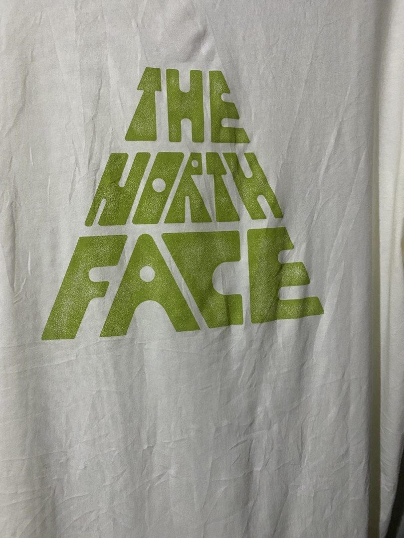 The north face tee (Category: Tshirts & Polo Shirts ) located in Paracale. Submitted by marthtift_88marceloveri (Listing ID 1470119714, Image 2). Description: Authentic Dimes 28x22 Color rate 8.5/10 No issue .