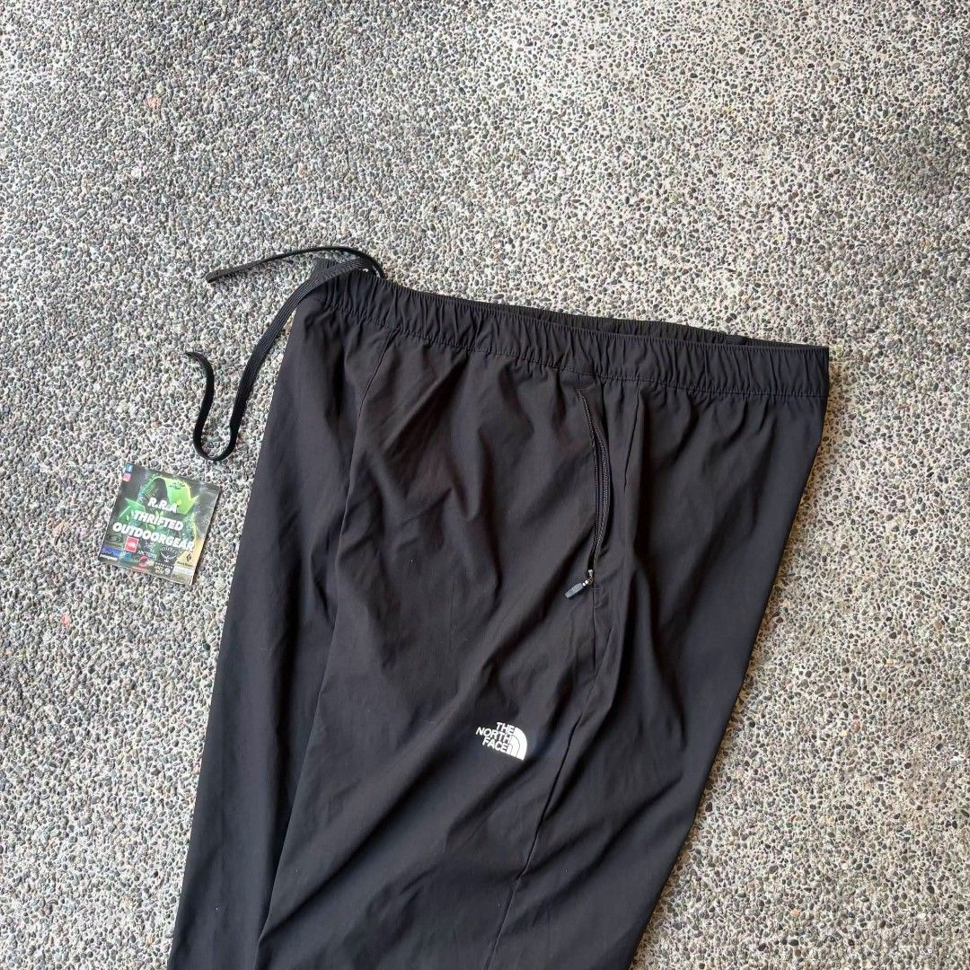 The North Face Trekk Pants Womens (Category: Other Bottoms) located in Caloocan City. Submitted by rjlthrifts (Listing ID 1470118409, Image 2). Description: The North Face Trekk Pants Womens designed for lightweight versatility, outdoor performance, and functional everyday use. Excellent Condition Color Rate 10/10 XL on Tag 30 - 32 39 Length No Issue. Price. 1,980 Loc. South Caloocan Courier. J&T And Flash Express.