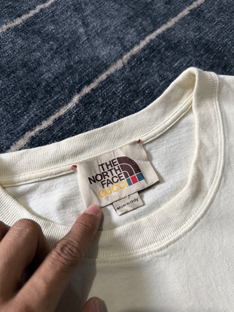 The northface x gucci (Category: Activewear) located in Batangas. Submitted by robertlopezigaya (Listing ID 1469983539, Image 2). Description: The north face x gucci Best fit XL No issue Excellent.