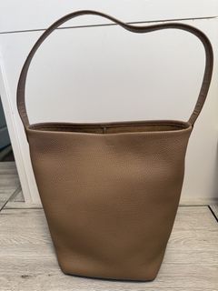 （分類：）位於 。 由 nyscacac 提交（商品編號 1470015875，圖片 1）。簡介： 。