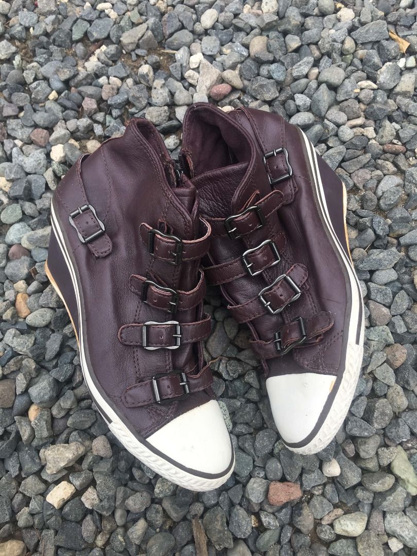 Thelma Ash Wedge (Category: Sneakers) located in Cagayan de Oro. Submitted by zzgnep (Listing ID 1470134640, Image 1). Description: Thelma Ash wedge Size 37 Condition 8.5/10 .
