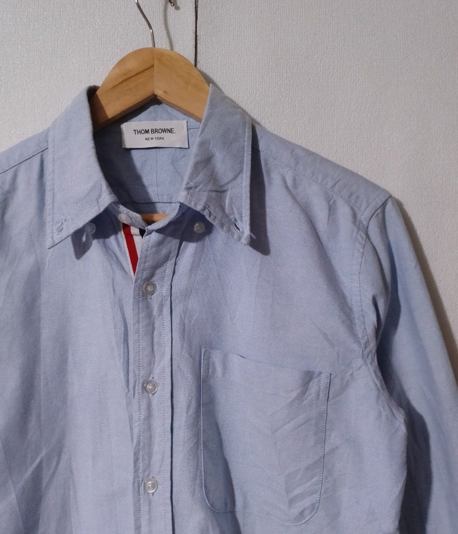 Thom Browne (Category: Tshirts & Polo Shirts ) located in Iligan City. Submitted by jh_pr0 (Listing ID 1469980812, Image 3). Description: Thōm Brôwné Good as new Dimes: 20x29.5 Color rate: 10/10 No issue Mine: 1k+sf.