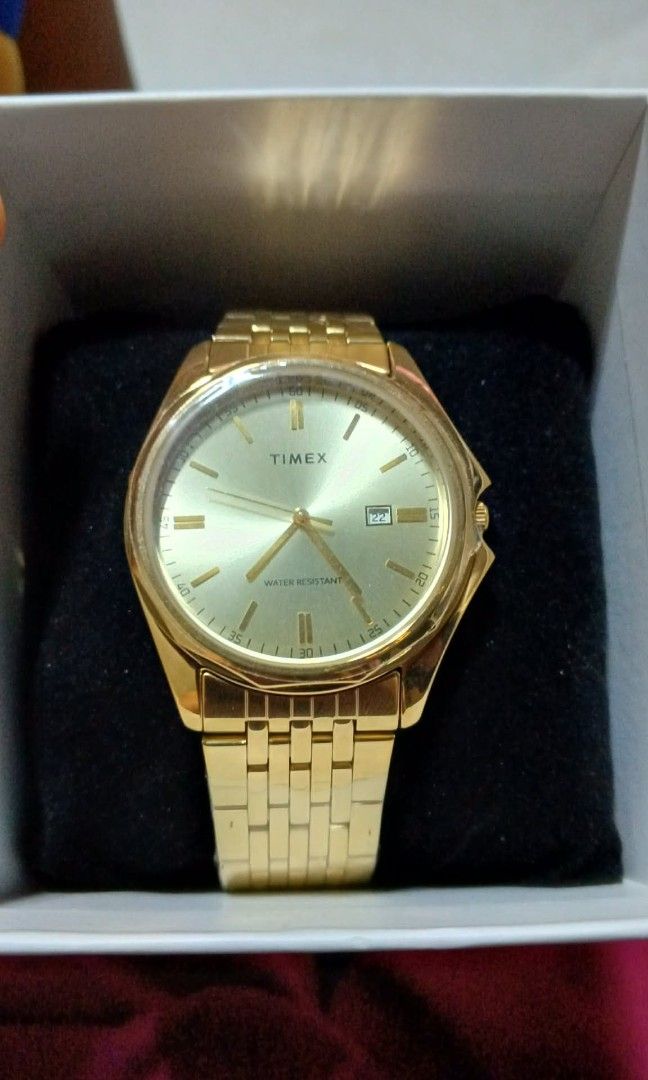 Timex arden date 41mm full gold-tone (Category: Men's Watches) located in Manila. Submitted by jjfabs (Listing ID 1469893344, Image 2). Description: brandnew timex arden date 41mm full gold-tone. model TW2Y97900.