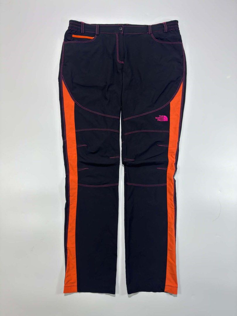 TNF trekking pants dyno series (Category: Activewear) located in Pagadian. Submitted by shan_outdoors (Listing ID 1470084962, Image 2). Description: TNF trekking pants dyno series As new, Excellent condition water repellent stretchable fabric 32-34 Waist 38 Lenght womens ₱900+sf only.