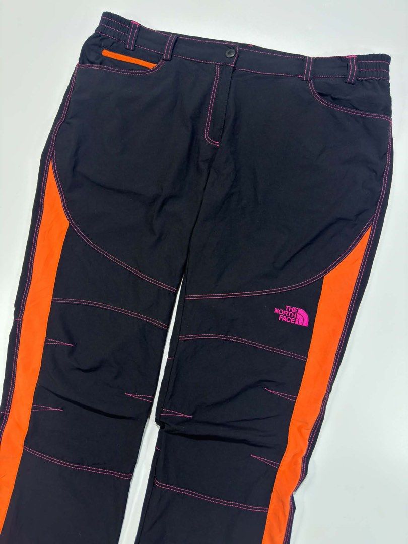 TNF trekking pants dyno series (Category: Activewear) located in Pagadian. Submitted by shan_outdoors (Listing ID 1470084962, Image 3). Description: TNF trekking pants dyno series As new, Excellent condition water repellent stretchable fabric 32-34 Waist 38 Lenght womens ₱900+sf only.