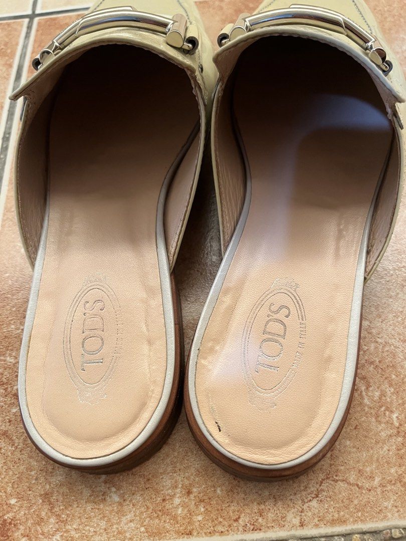Tod's Double T Buckle Flat Loafer Mules (Category: Sneakers & Footwear) located in Taguig. Submitted by lil.ac (Listing ID 1469971479, Image 2). Description: No more box or dustbag 37.5 true to size No issues. No smell.