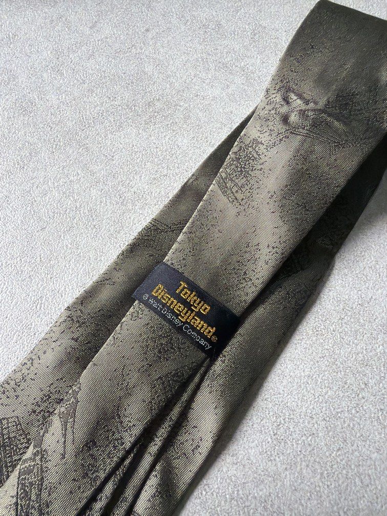 Tokyo Disneyland Official Necktie (Category: Ties) located in Pasig City. Submitted by chamoisee (Listing ID 1469967470, Image 3). Description: Tokyo Disneyland Official Necktie will keep if not sold.