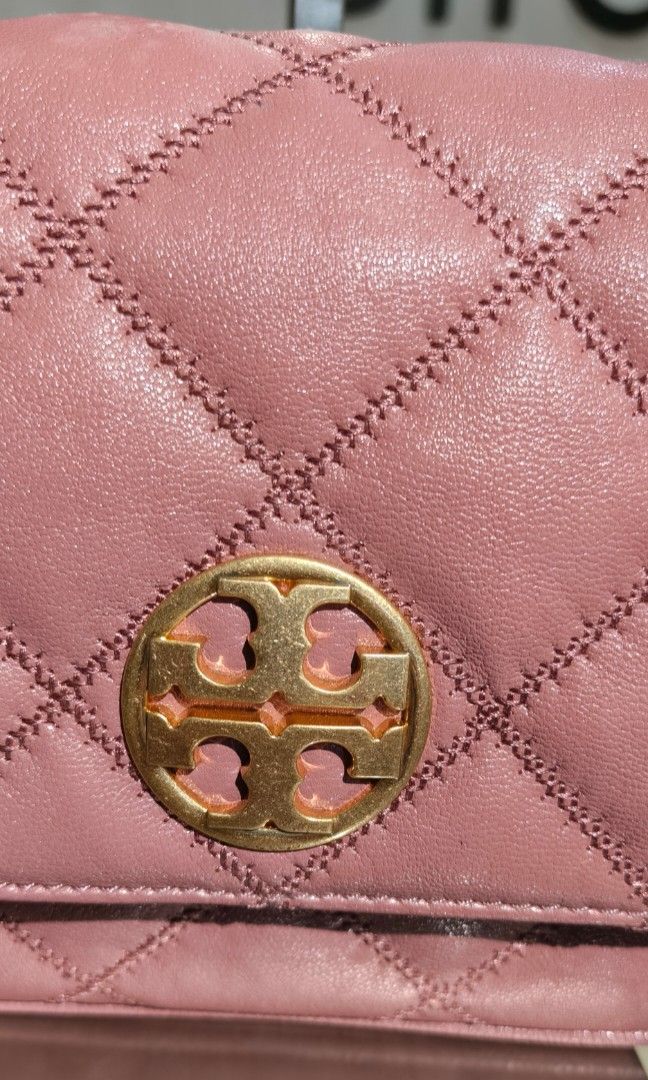 TORY BURCH AUTH. Shoulder Bag (Category: Luxury Bags & Wallets) located in Rizal. Submitted by baltiq (Listing ID 1470087429, Image 2). Description: TORY BURCH Authentic 👉carry anywhere, any occasion bag💯 ✔model: Willa mini top handle; 2way bag, can be handbag or shoulder/Xbody bag ✔color: old rose (pink magnolia) ✔luxurious soft, structured glazed quilted sheepskin leather ✔old brass - double T logo & hardwares ✔metal chain removable ✔magnetic