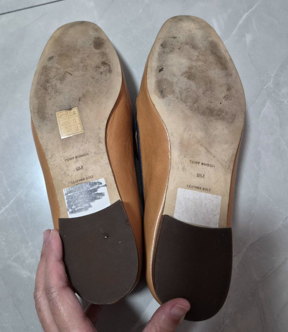 Tory Burch Jessa Loafers Size 9M (Category: Loafers) located in Caloocan City. Submitted by imladris1016 (Listing ID 1469983051, Image 3). Description: - Brand: Tory Burch - Style: Classic slip-on loafers - Color/Material: Brown and patterned fabric, Leather Upper and Sole - Hardware: Gold-tone detail across the front - Size: 9M - Condition: Good pre-loved condition; leather soles show minimal wear from previous use - Perfect for office wear, cas