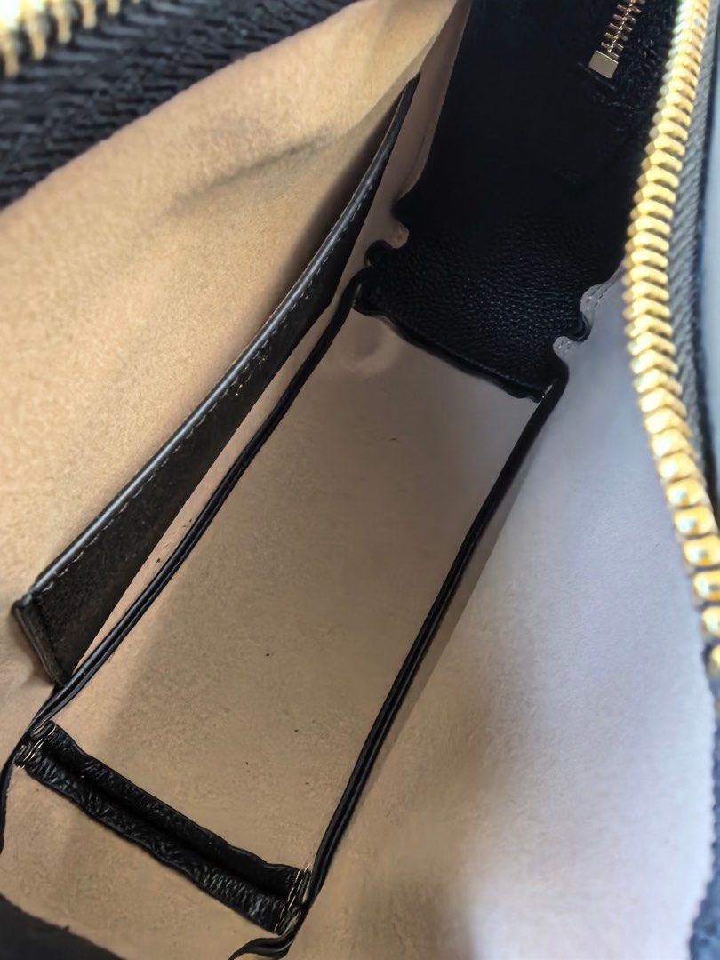 Shouldering Poster Computer Tory Burch Romy Shoulder Bag, Women's Fashion, Bags & Wallets, Shoulder ...