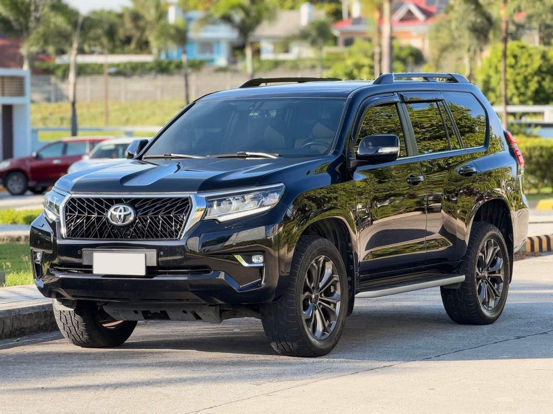 Toyota Land Cruiser Prado VX Auto (Category: Used Cars) located in Manila. Submitted by quality_cars (Listing ID 1470099357, Image 3). Description: Fresh In‼️ Timeless elegance, comfort, and off-road capability in one premium SUV. ⛰️ For Sale | Trade-In | Financing Accepted 2018 Toyota Land Cruiser Prado VX Automatic Transmission Mileage: 43k+ Original Mileage Ending Plate: Wednesday Color: Attitude Black Engine: 4.0L V6 DOHC Dual VVT-i Fuel Type