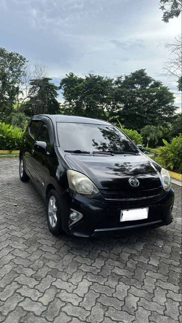 Toyota Wigo (Category: Used Cars) located in Silang. Submitted by funeveryday24 (Listing ID 1469963738, Image 1). Description: 🚗 FOR SALE: TOYOTA WIGO 2017 Automatic — ₱285,000 NEGOTIABLE 🖤 Looking for a reliable, fuel-efficient, and hassle-free daily car? This Toyota Wigo is ready for its next owner! ✨ 💰 ₱285K — Negotiable upon viewing ✨ Good running condition 📄 Complete papers 🗓️ Registered until 2027 🛠️ Updated PMS ⛽ Fuel efficient ❄️ Co