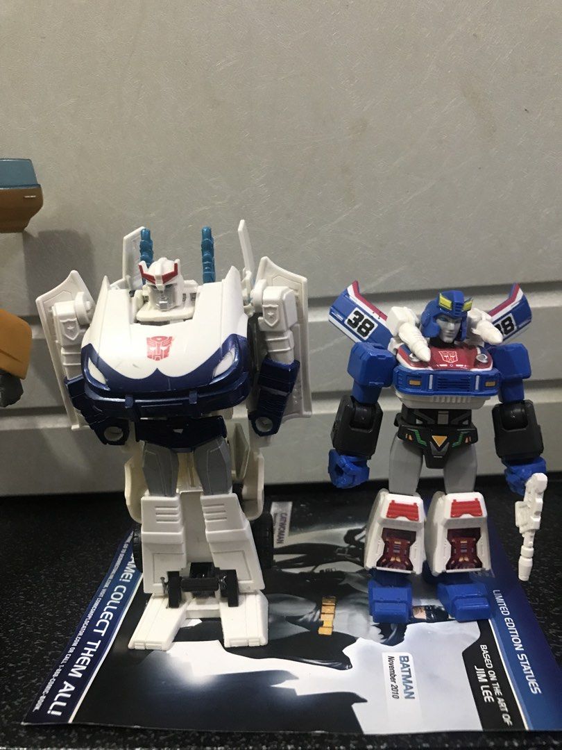 Toys transformers (Category: Action & Battle Toys) located in San Mateo. Submitted by quikzee (Listing ID 1470047659, Image 2). Description: Set ₱780.