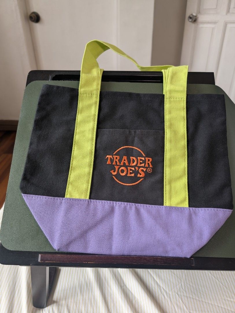 Trader Joe's Tote Bag Limited Edition (Category: Tote Bags) located in Marikina City. Submitted by mrtncdrc (Listing ID 1469963153, Image 2). Description: Also available in other colors. Please check our page to see the other options..