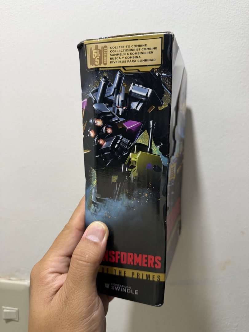 Transformers AOTP Swindle (Category: Figurines & Statues) located in Valenzuela. Submitted by tijsandteigen (Listing ID 1470091508, Image 2). Description: Sealed. Bad box..