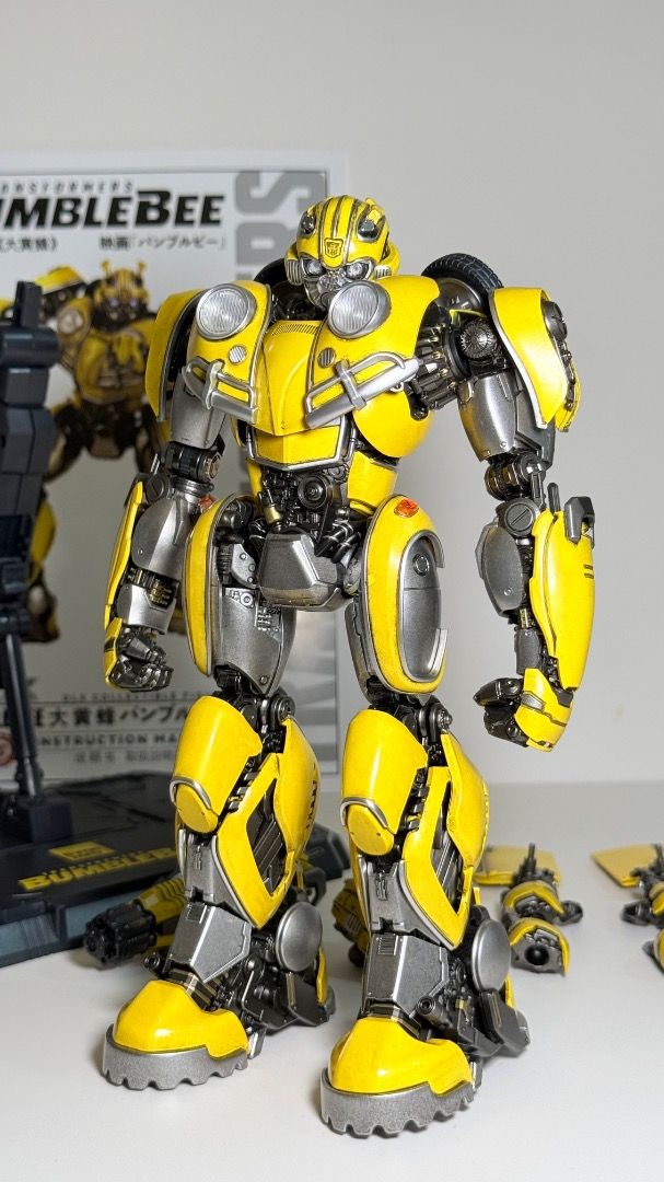 Transformers Bumblebee threezero DLX Figure (Category: Figurines & Statues) located in Caloocan City. Submitted by johnvoltai46947 (Listing ID 1470015083, Image 2). Description: complete accessories, box is in good condition ‼️cut off some nub-like parts on hands to get more range and back of the neck( not noticeable ).