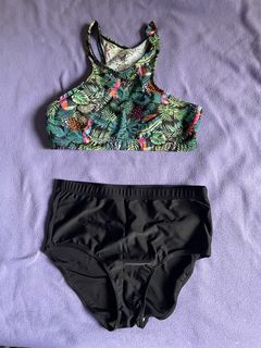 (Category: ) located in . Submitted by chicgrc (Listing ID 1469967948, Image 1). Description: .
