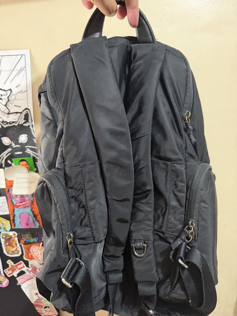 Tumi Bag pack Authentic (Category: Backpacks) located in San Juan City. Submitted by royceee (Listing ID 1469951625, Image 2). Description: Declutyering original price 38k .