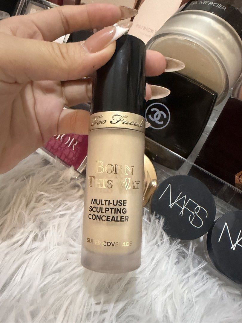 Two face born this way (Category: Makeup) located in Manila. Submitted by sofia.things (Listing ID 1470130881, Image 1). Description: Too yellow on me sayang if matambak lang Shade: Swam Loc imus cavite.
