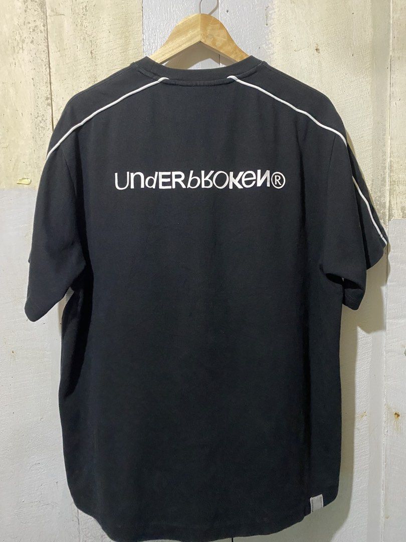 Udbk underbroken t shirt (Category: Tshirts & Polo Shirts ) located in Paracale. Submitted by marthtift_88marceloveri (Listing ID 1470117509, Image 2). Description: Authentic Dimes 29x24 Size M on tag Color rate 10/10 No issue Like new condition .
