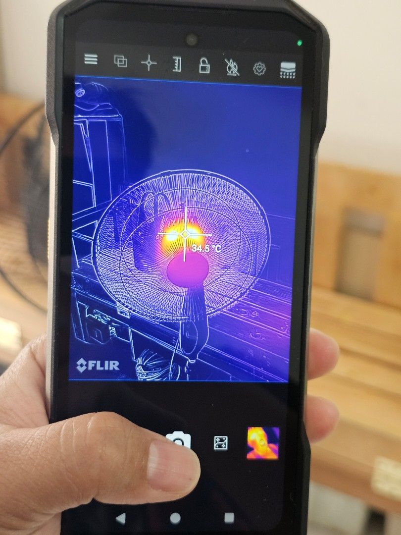Ulefone Armor 27T Pro Rugged Smartphone (Category: Samsung) located in Quezon City. Submitted by yornor0103 (Listing ID 1469949592, Image 2). Description: Best feature : thermal camera and night vision bought from L.a.z.a.d.a dec 2024 orig price at 25k. Sobrang kunat ng battery ip69x waterproof so pwede ilublob kahit sa dagat o pool. slight scratches pero pasado sa maarte. unit only. no more box. Ulefone Armor 27T Pro rugged smartphone. Massive 1