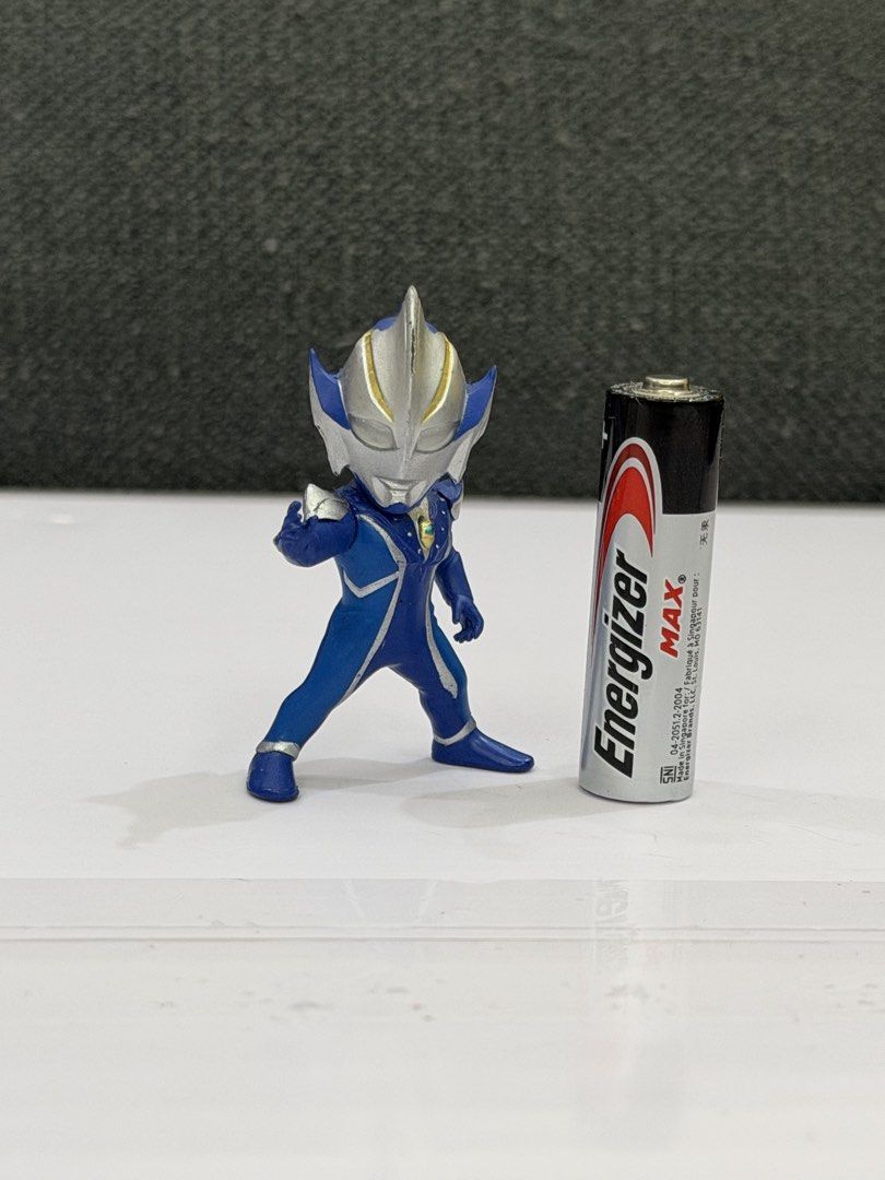 Ultraman Mini Figure Blue and Silver (Category: Figurines & Statues) located in Lipa City. Submitted by cokelight11 (Listing ID 1469957736, Image 3). Description: Bandai Converge Motion Ultraman Ultraman Hikari What you see is what you get.
