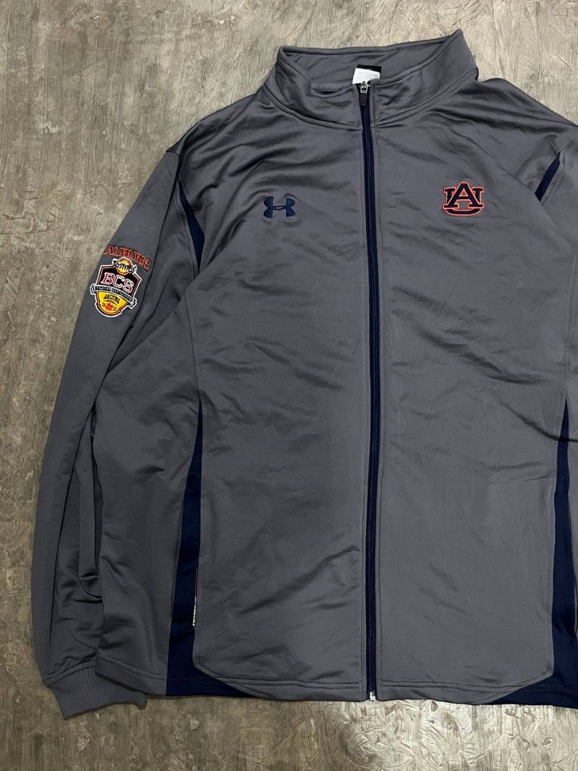 Under Armour Auburn Tigers Track Jacket Grey (Category: Coats, Jackets and Outerwear) located in Cavite. Submitted by giankarl1608 (Listing ID 1470054331, Image 3). Description: Flaw: none (can fit (XL & 3XL) W 28 L 32.