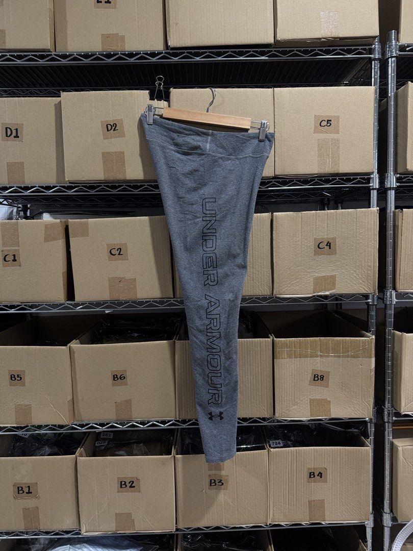 Under Armour Cotton Gray Leggings (Category: Activewear) located in Digos. Submitted by appareall (Listing ID 1470079988, Image 1). Description: .