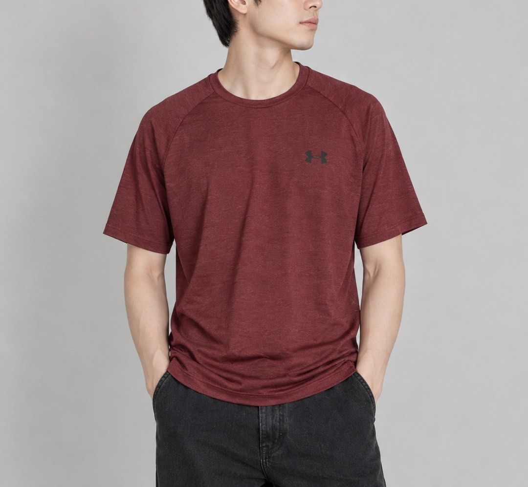 Under Armour Training Shirt (Category: Tshirts & Polo Shirts ) located in Cebu City. Submitted by drip.co (Listing ID 1470116994, Image 2). Description: Under Armour Training Shirt Size: Large Dimes: 23x27.5 Color Rate: 10/10 As New Condition No Issue.