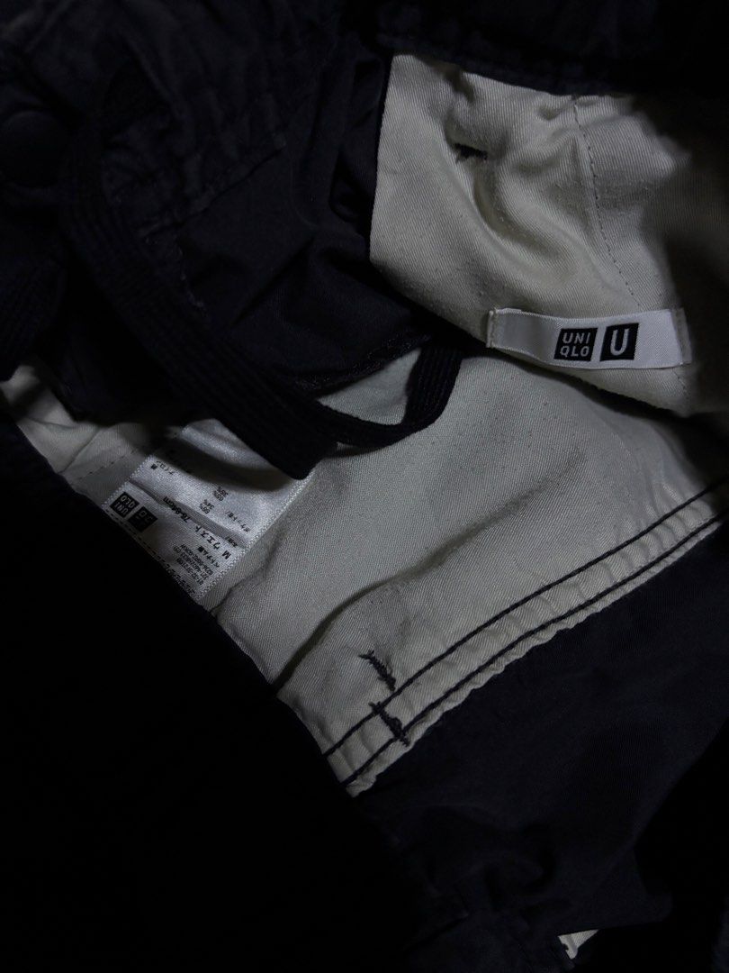 Uniqlo Balloon Parachute Cargo Pants (Category: Joggers) located in Panabo. Submitted by thrifty.red (Listing ID 1470091213, Image 3). Description: freewaist:28-36 length:39 9.5/10 cr.
