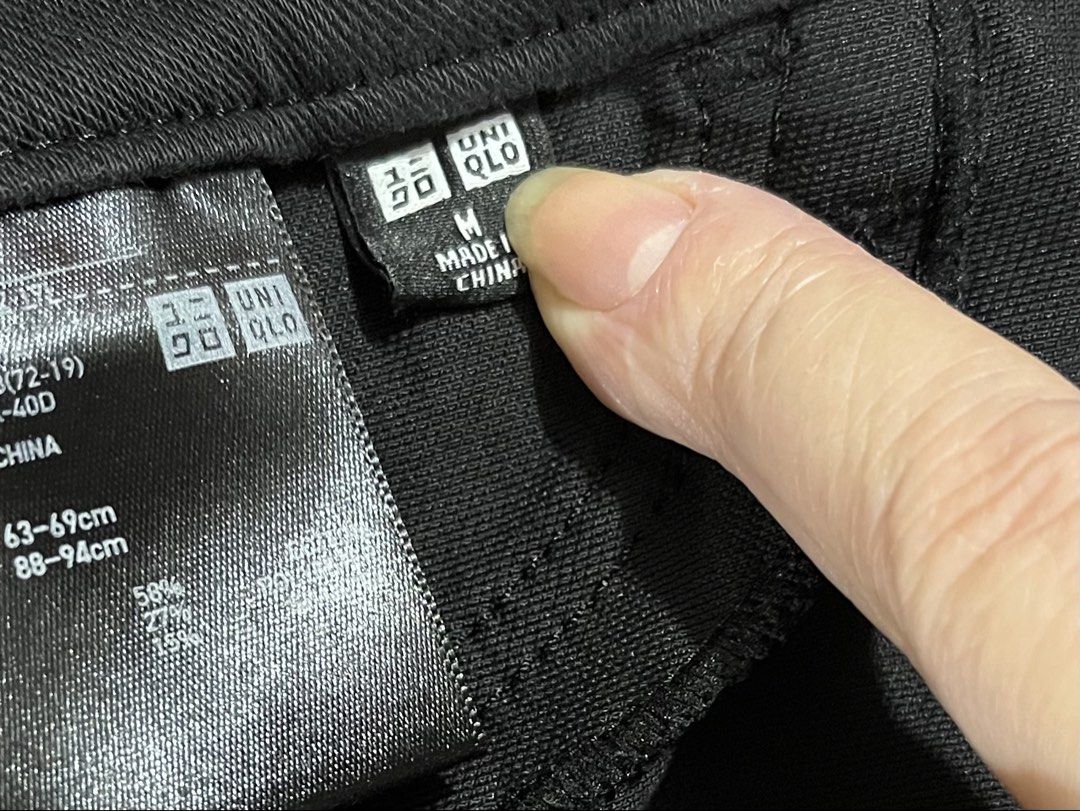 Uniqlo Black Pants Size M (Category: Trousers) located in Marikina City. Submitted by sakura_07 (Listing ID 1469960845, Image 2). Description: - Brand: Uniqlo - Color: Classic black (easy to pair with any top) - Size: Medium (M) - Origin: Made in China - Material: See fabric tag for composition details - Fit: Comfortable for daily wear.