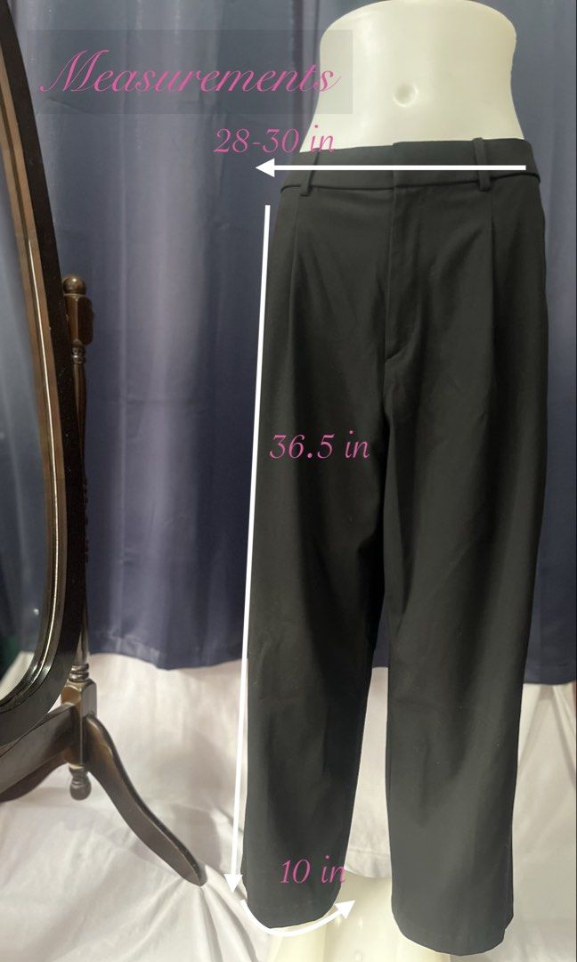 Uniqlo black pleated trousers (Category: Trousers) located in Baguio. Submitted by grrrrwmm__2day (Listing ID 1470080688, Image 2). Description: .