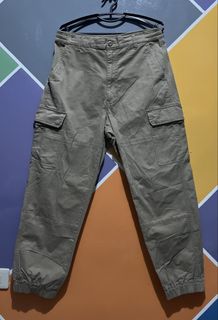 (Category: ) located in . Submitted by moreonuniqlo (Listing ID 1470077239, Image 1). Description: .