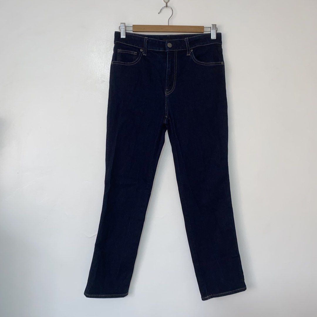 UNIQLO dlim straight pants (Category: Jeans) located in San Jose del Monte. Submitted by mamiracky (Listing ID 1470046157, Image 2). Description: .