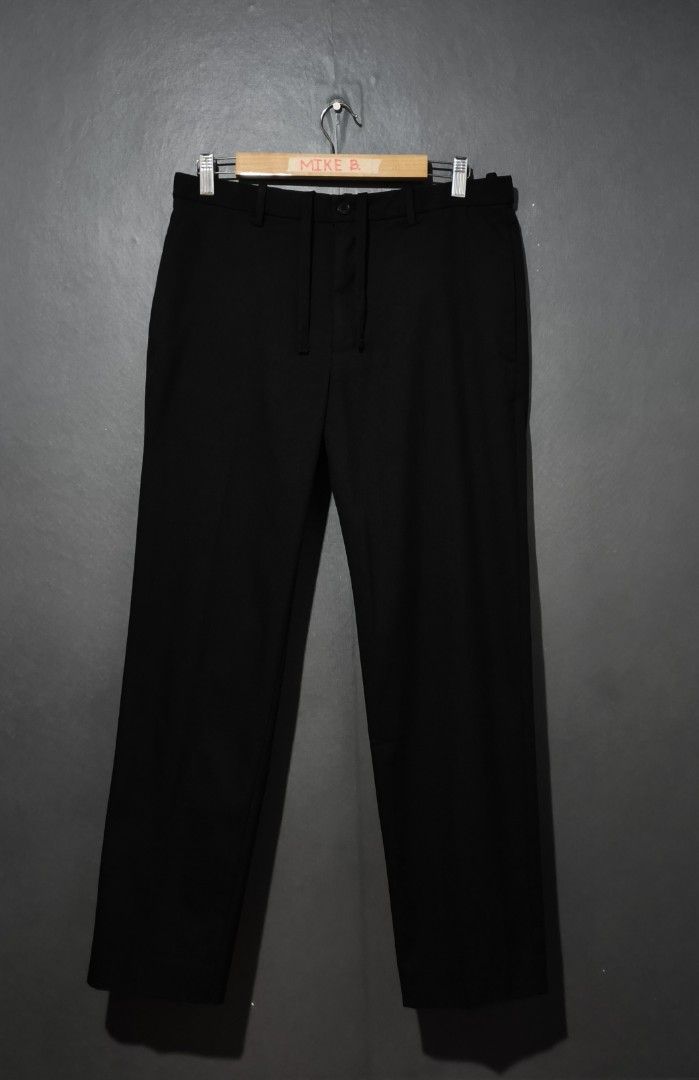📍Uniqlo EZY Ankle Pants Wool (Category: Trousers) located in Antipolo. Submitted by simplehans (Listing ID 1470028740, Image 1). Description: ‎📍Uniqlo EZY Ankle Pants Wool-like ‎Size Medium (Black) ‎Waist- 32 to 34 ‎Length- 36 ‎Leg Open- 6.5 ‎Excellent Condition ‎DIRECT MESSAGE IF INTERESTED.