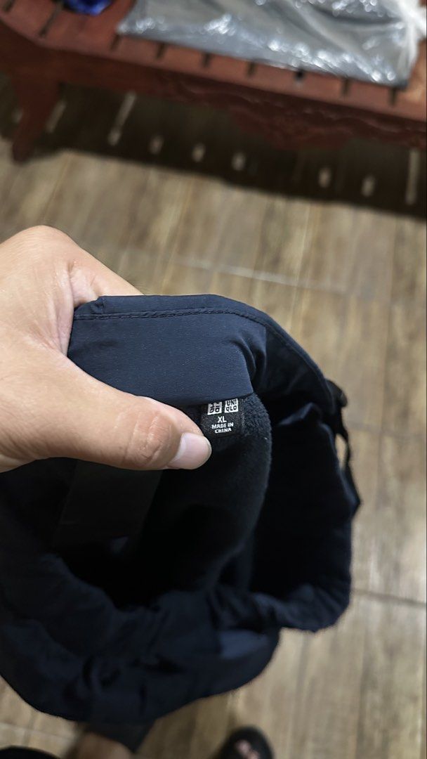 UNIQLO GEARED PANTS (Category: Joggers) located in Manila. Submitted by urban.vintage (Listing ID 1470076263, Image 3). Description: ISSUE: NONE (NEED WASH) MOP :GCASH (NO COD) SHIP VIA: LALAMOVE & J&T LOCATION: PASIG CITY LENGTH: 42 HEM :8 WIDTH :34-36.