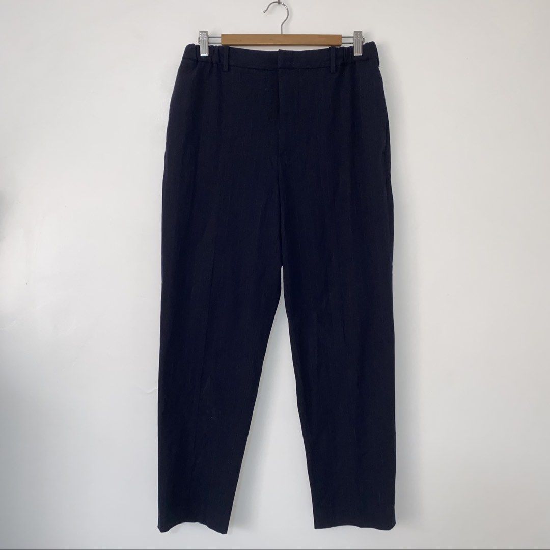UNIQLO men smart pants (Category: Trousers) located in San Jose del Monte. Submitted by mamiracky (Listing ID 1470031175, Image 2). Description: .
