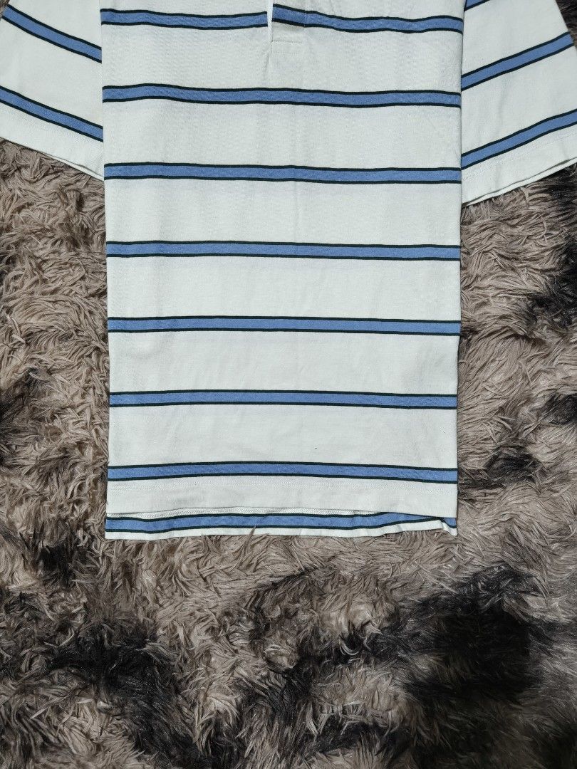 Uniqlo Rugger Striped Short Sleeve (Category: Tshirts & Polo Shirts ) located in Manila. Submitted by 1126mnl. (Listing ID 1470046179, Image 3). Description: Excellent condition (None) Issue 10/10 Color rate Size Large Price: 🏷Mine/(M) : ₱350 +Shipping fee Quezon city, Philippines📍.