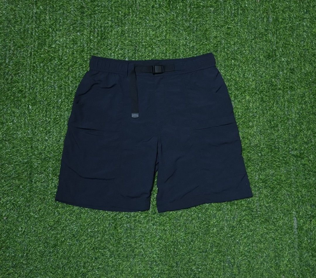 Uniqlo Utility Geared Short (Category: Shorts) located in Victorias. Submitted by ray_rare_picks (Listing ID 1470110738, Image 2). Description: Uniqlo Nylon Utility Geared Short Waist- 30-32 inch Length- 20 inch Leg Opening- 12 Adjustable ‎10/10 Color rate Excellent condition No issue Dm me if interested📩 Location: Victorias City, Negros Occidental.