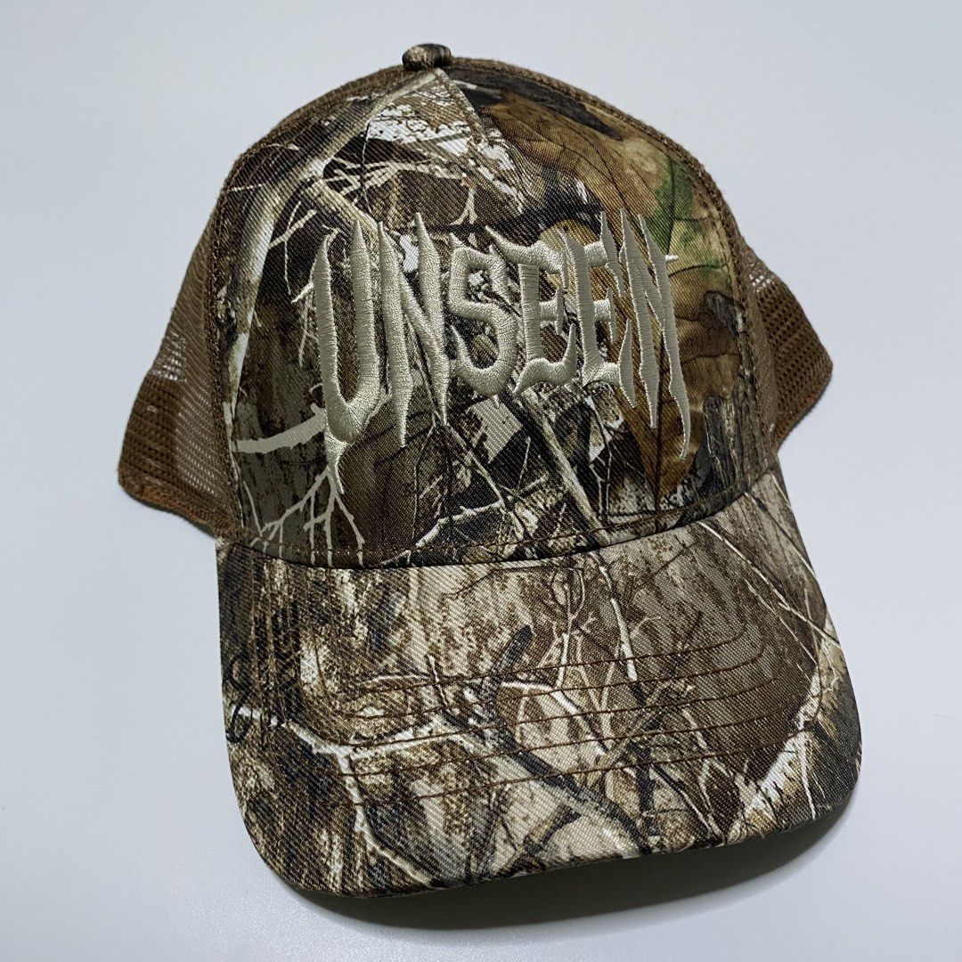 unseen script realtree cap (Category: Caps & Hats) located in Quezon City. Submitted by hatlocker (Listing ID 1470027985, Image 1). Description: ₱700.00 only dm.