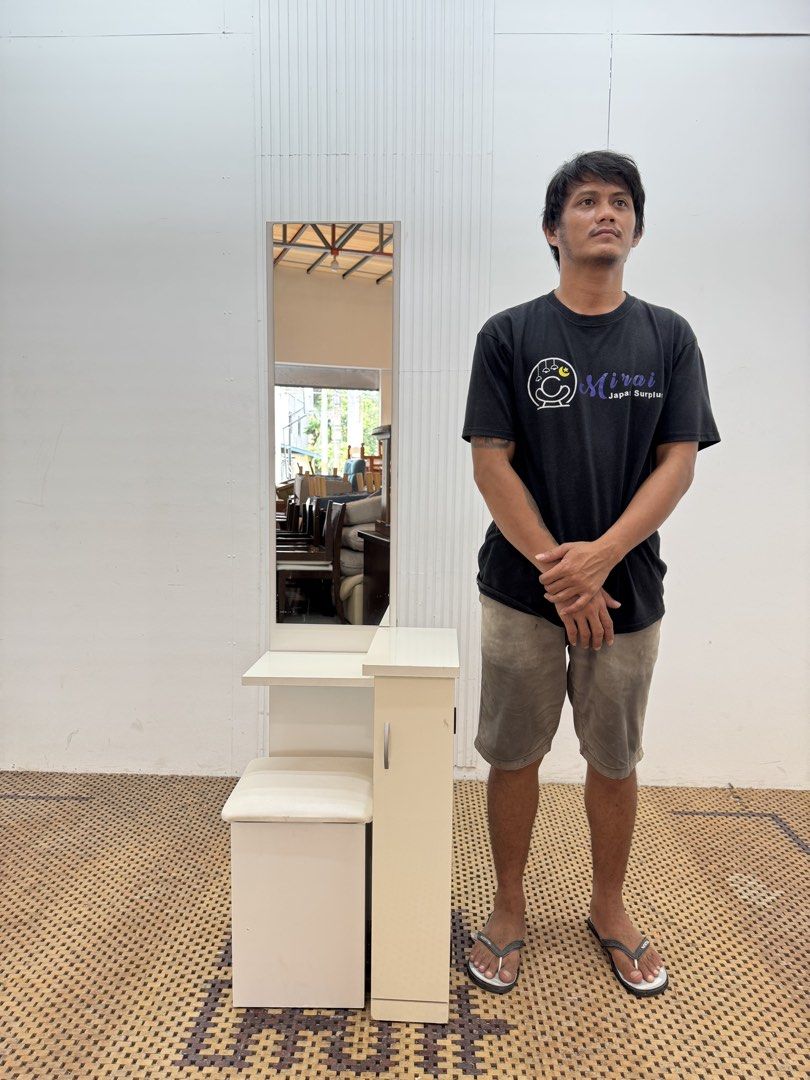 Vanity Dresser (Category: Tables & Sets) located in Quezon City. Submitted by matetdevis13 (Listing ID 1470119812, Image 2). Description: Compact Vanity Dresser with Chair Set Price: 5,900 L17.5 x W14.5 x H63/28 In good condition Code MJS18-R38.