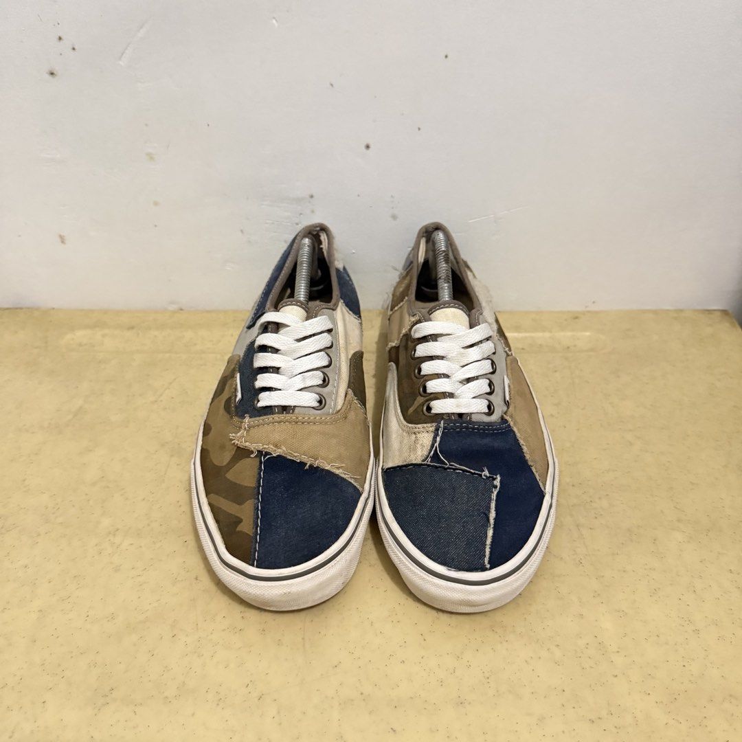 VANS AUTHENTIC PATCHWORK CAMO (Category: Sneakers) located in Quezon City. Submitted by sharatraycooo (Listing ID 1470091388, Image 2). Description: VANS AUTHENTIC PATCHWORK CAMO US MEN 10 EURO 43.