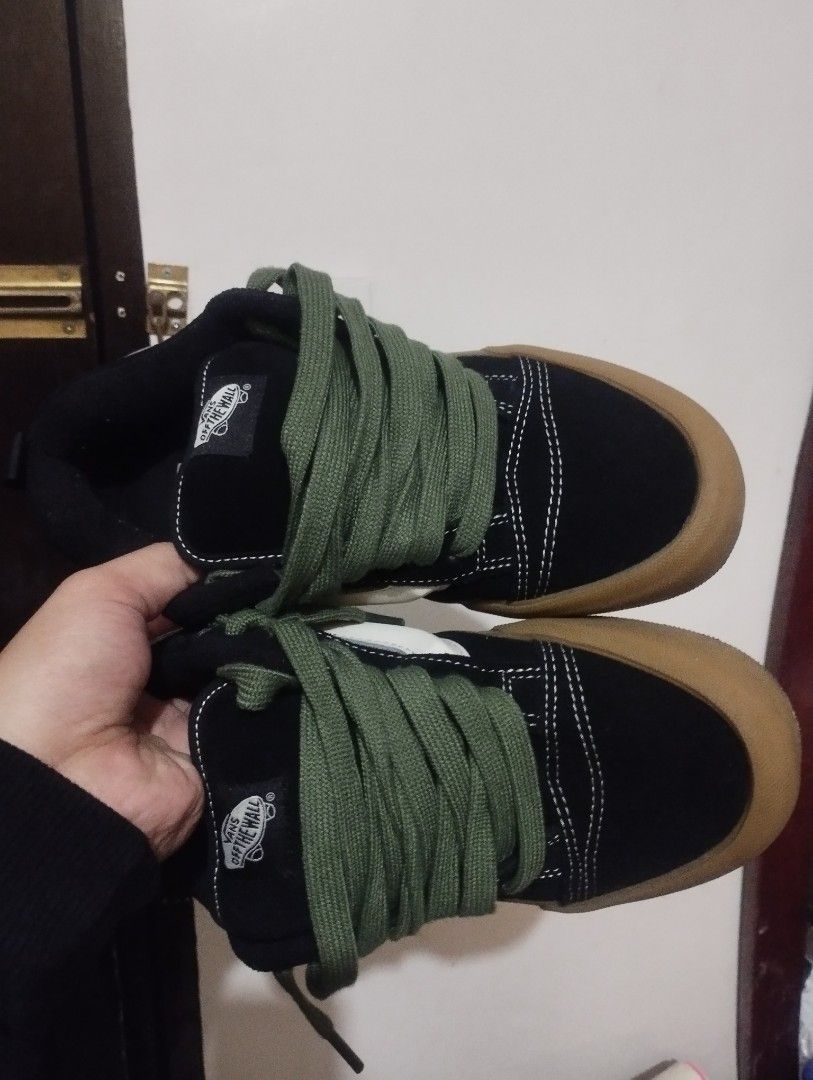 vans knu skool (Category: Sneakers) located in Manila. Submitted by kevsmontana (Listing ID 1469987089, Image 3). Description: Size 27CM 3x lang nagamit. may box yan kasama. 6k bili sa sm grand monumento. willing meet up.