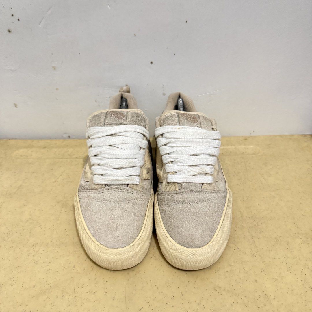 VANS KNU SKOOL BEIGE (Category: Sneakers) located in Quezon City. Submitted by sharatraycooo (Listing ID 1470088457, Image 2). Description: VANS KNU SKOOL BEIGE US MEN 8 US WOMEN 9.5 EURO 40.5.