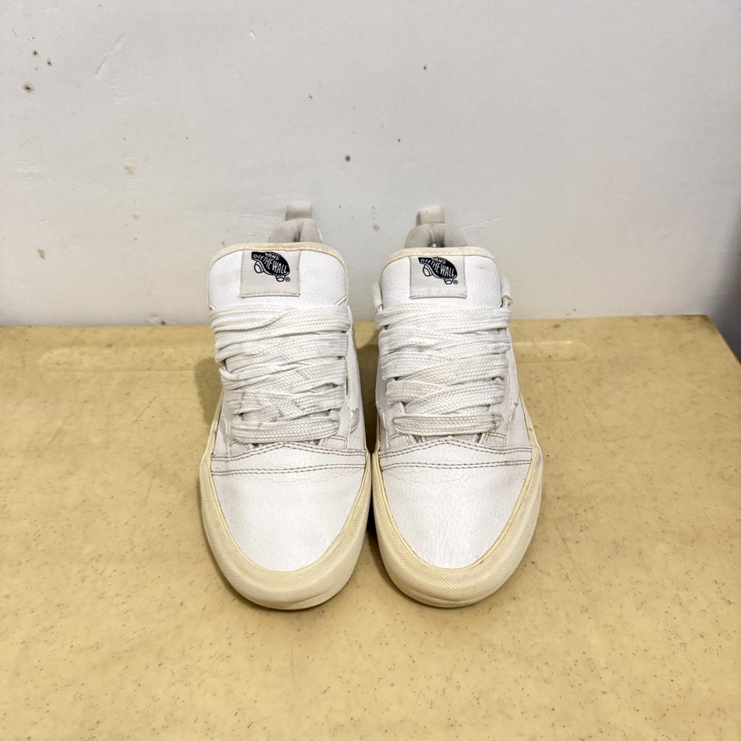 VANS KNU SKOOL WHITE (Category: Sneakers) located in Quezon City. Submitted by sharatraycooo (Listing ID 1470085394, Image 2). Description: VANS KNU SKOOL WHITE US MEN 8 US WOMEN 9.5 EURO 40.5.