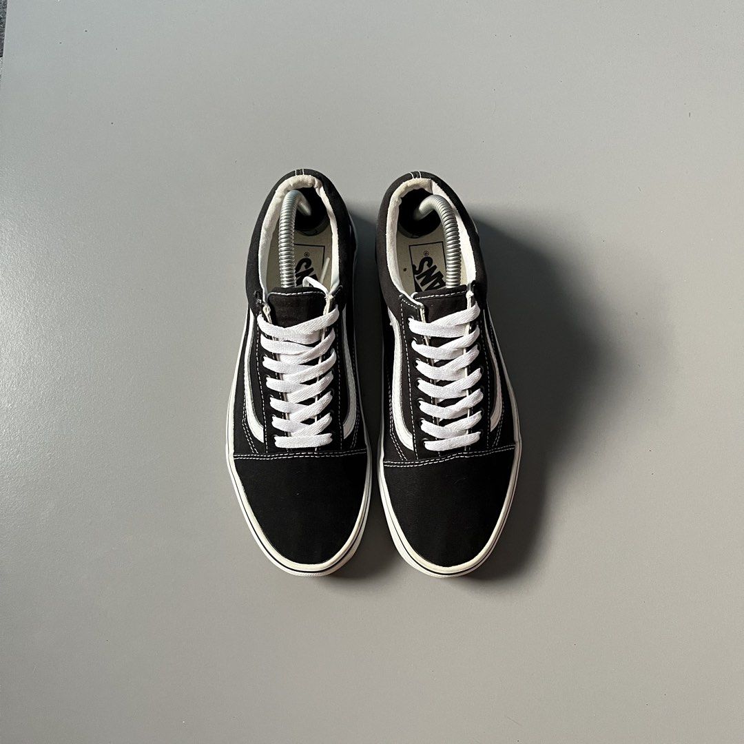 Vans Os (Category: Sneakers) located in Surigao. Submitted by hasole_hard (Listing ID 1469958303, Image 2). Description: .