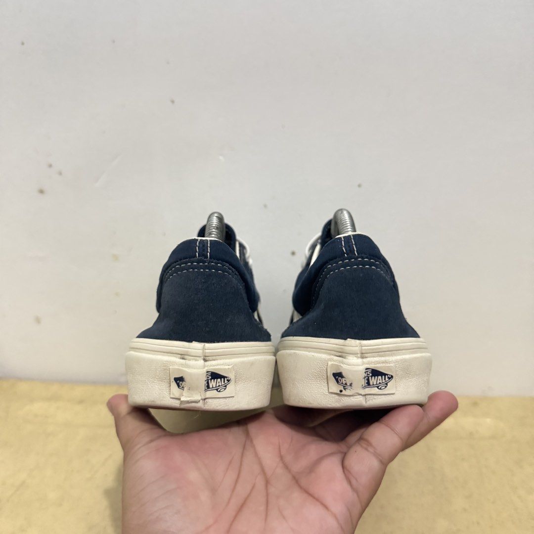VANS STYLE 36 DRESS BLUES 8.5 (Category: Sneakers) located in Quezon City. Submitted by sharatraycooo (Listing ID 1470070177, Image 3). Description: VANS STYLE 36 DRESS BLUES US MEN 8.5 US WOMEN 10 EURO 41.