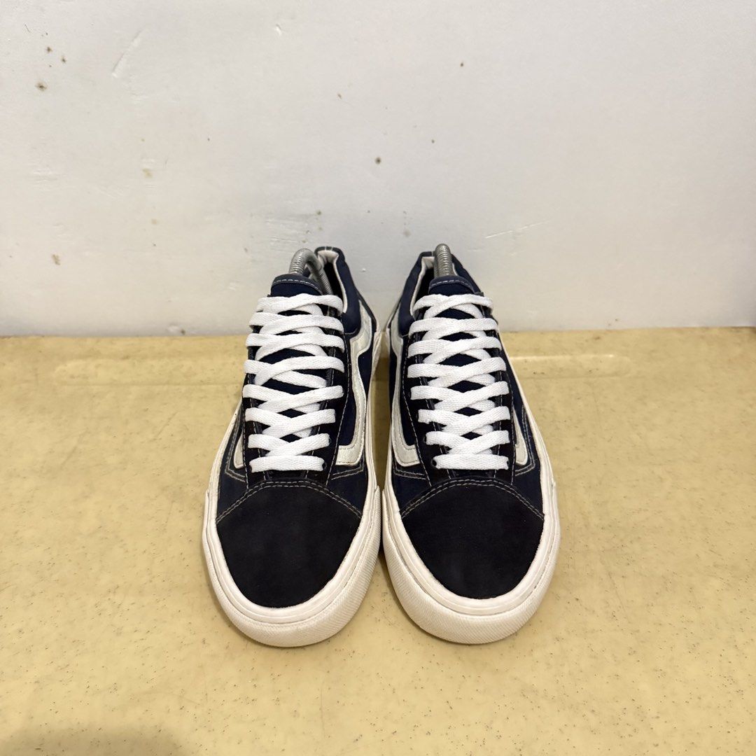 VANS STYLE 36 DRESS BLUES 9 (Category: Sneakers) located in Quezon City. Submitted by sharatraycooo (Listing ID 1470071201, Image 2). Description: VANS STYLE 36 DRESS BLUES US MEN 9 US WOMEN 10.5 EURO 42.